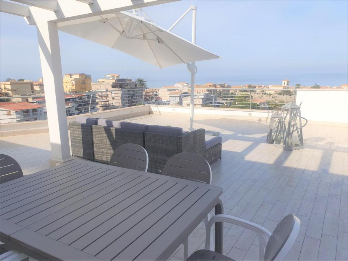 Sapphire Penthouse Apartamento Tropea Exterior foto